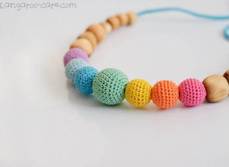Kangura portabebés Collares KangarooCare de madera para porteo y lactancia Aqua Simple Rainbow