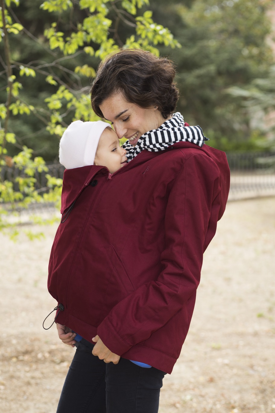 Kangura portabebés Abrigo de porteo Momawo 4 en 1 Deep Red