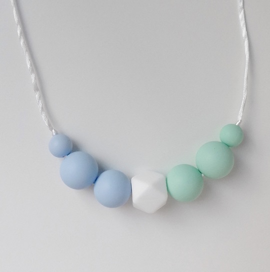 Kangura portabebés Collares Good Things de silicona para porteo y lactancia Antares