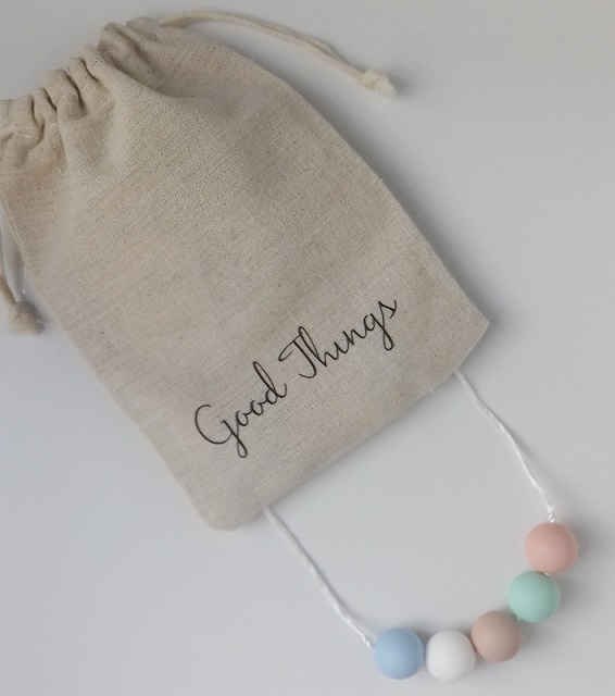 Kangura portabebés Collares Good Things de silicona para porteo y lactancia Rigel