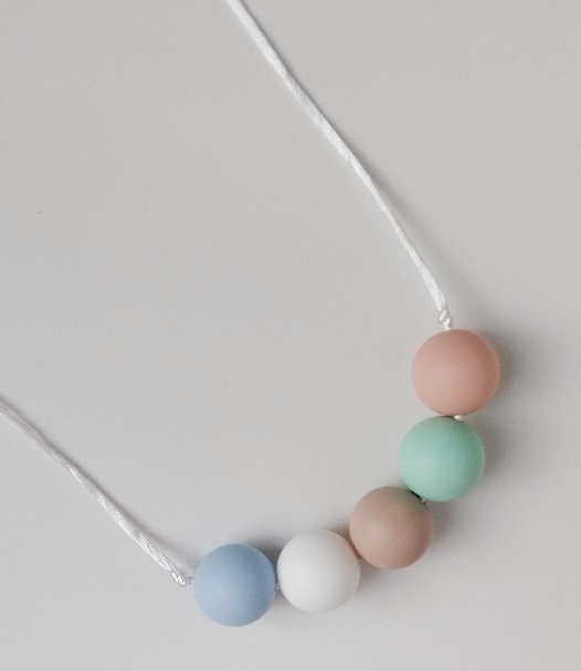 Kangura portabebés Collares Good Things de silicona para porteo y lactancia Rigel