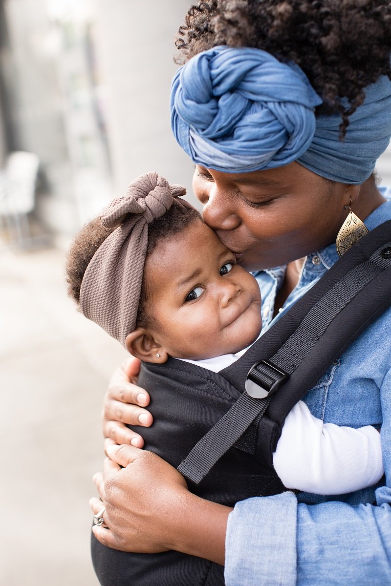 Kangura portabebés Mochila portabebés Tula Free-to-Grow Urbanista