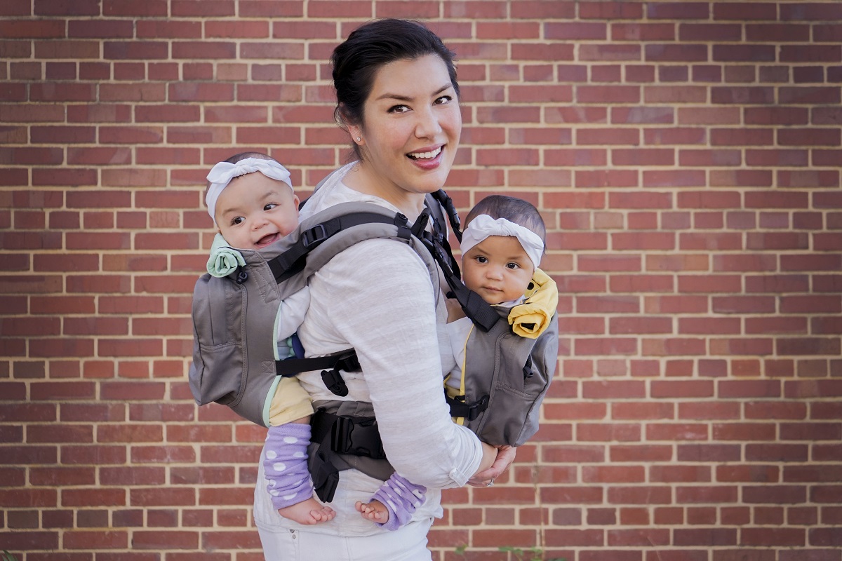 Kangura portabebés TwinGo Mochila Portabebés 3en1 Gemelar / Tándem Original Grey